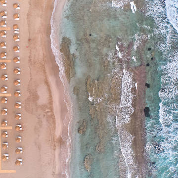 Paralos Kosta Alimia top-down view of the beach and the sea