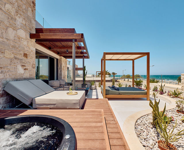 Paralos Kosta Alimia Retreat Double terrace with a gazebo, two armchairs, two sunbeds and a hydromassage tub