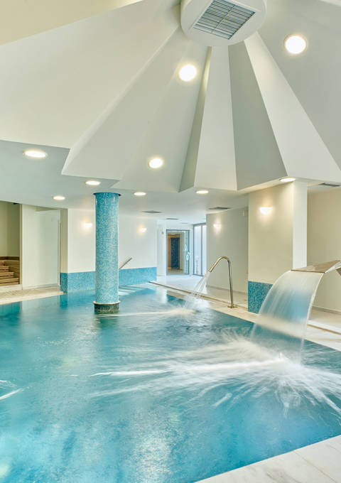 Paralos Kosta Alimia Spa indoor pool