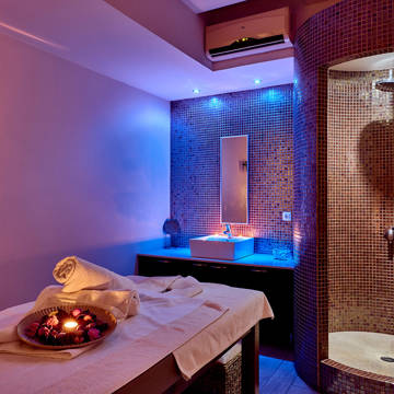 Paralos Kosta Alimia Spa room